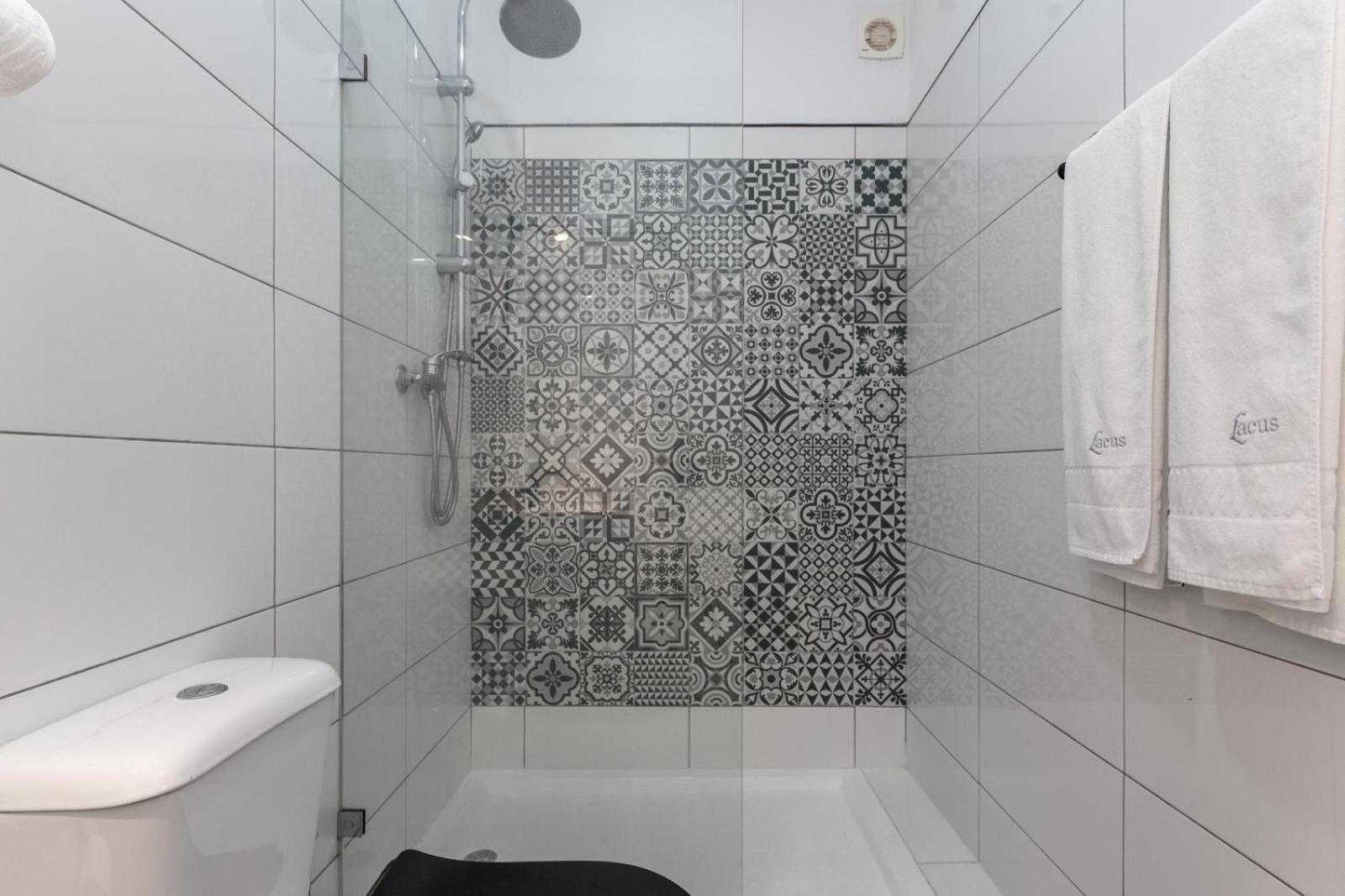 Lacus Ocean Lagos Extérieur photo